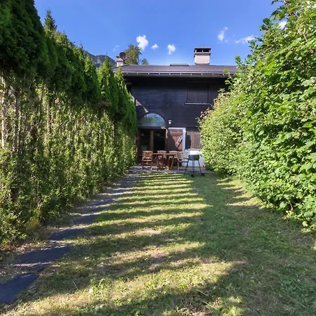House Berenice - Les Praz Dağ evi *