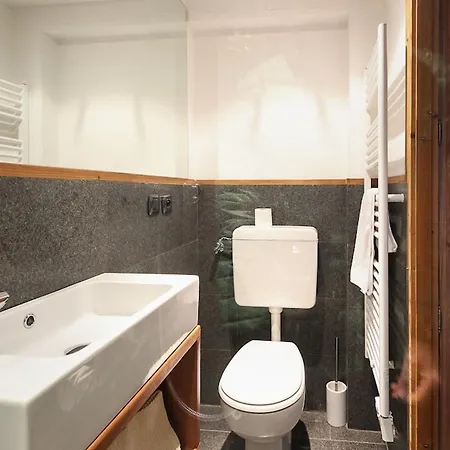 Alpehytte House Berenice - Les Praz *